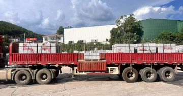 临沧 芝麻灰花岗岩地铺石出货日常