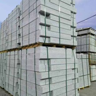 临沧 芝麻白花岗岩路沿石，路缘石，路肩石，道牙，立缘石，马路牙子，街沿石，侧石等