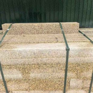 临沧 黄金麻花岗岩石材机切面栏杆料半成品