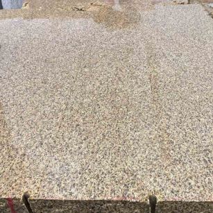 临沧 黄金麻花岗岩石材方料