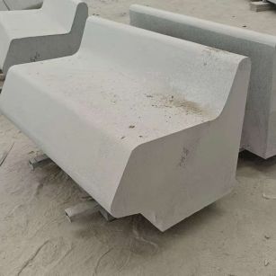 临沧 芝麻白花岗岩异形坐凳，石凳