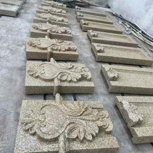 临沧 黄金麻花岗岩别墅外墙雕刻板