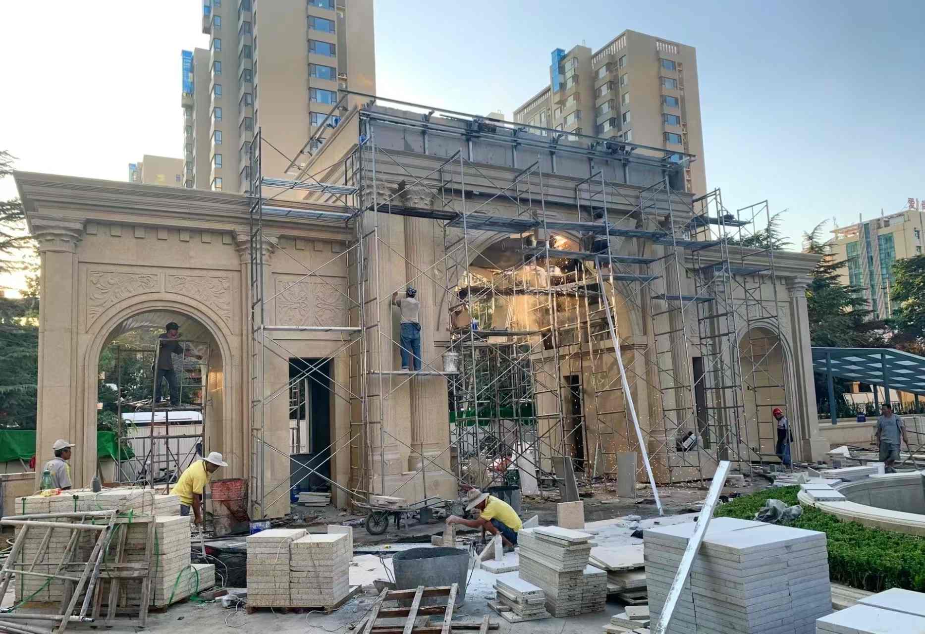 临沧 黄金麻荔枝面花岗岩小区门楼外墙干挂