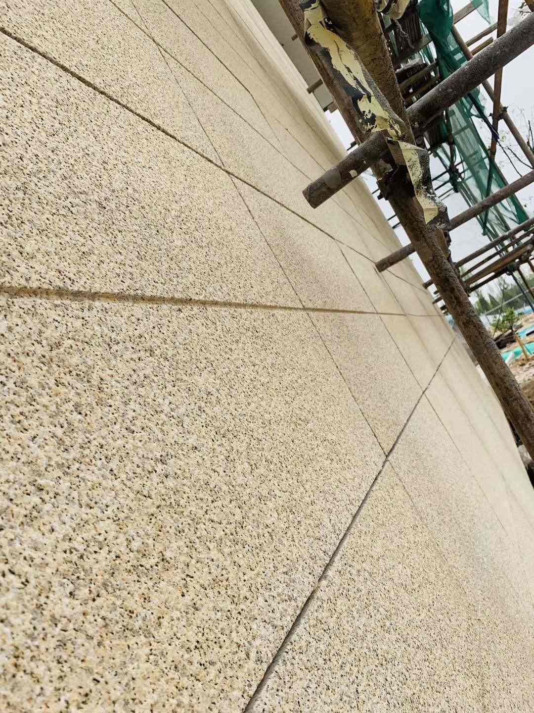 临沧 黄金麻花岗岩荔枝面外墙干挂石材效果示例