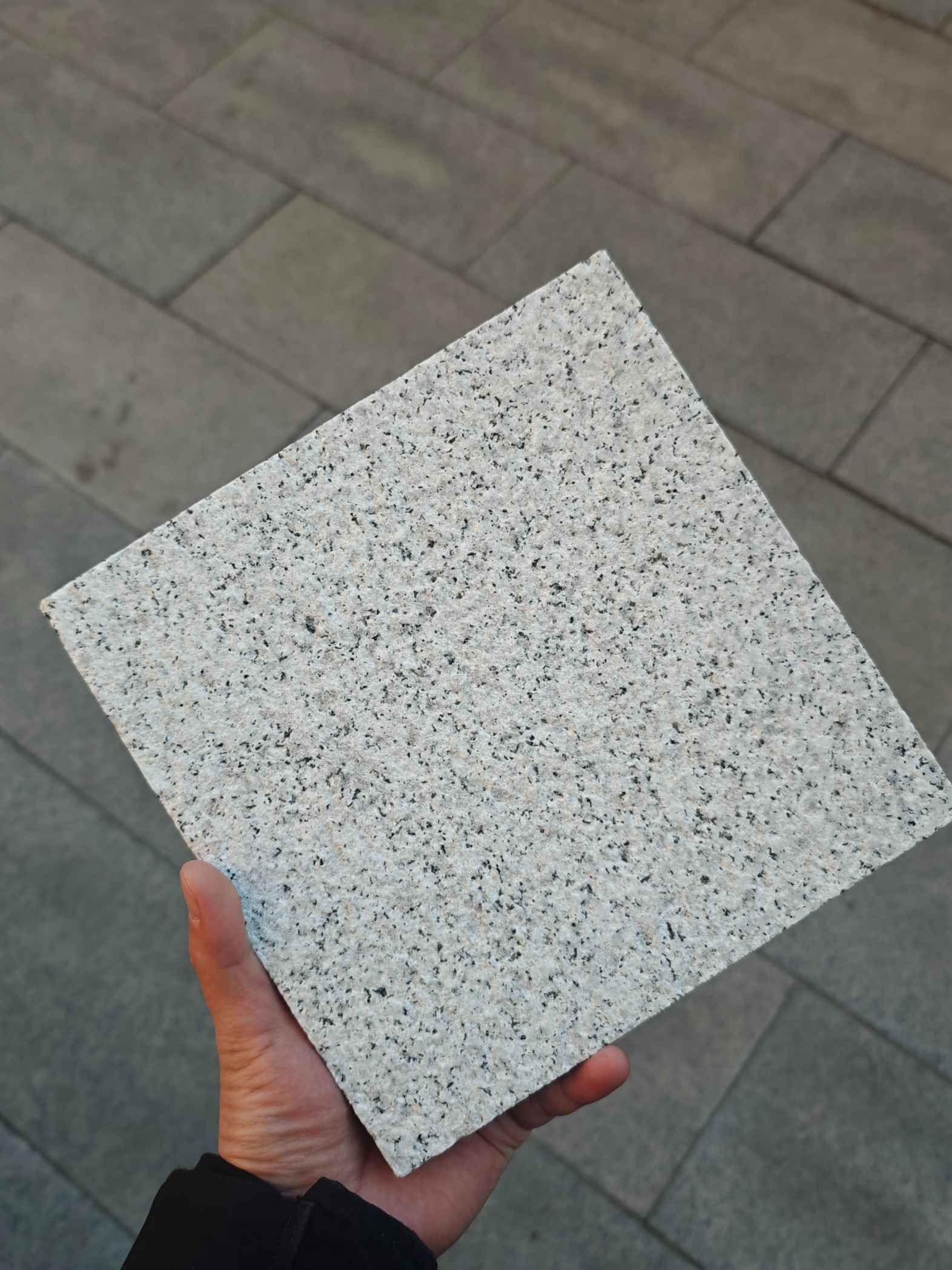 临沧 白麻荔枝面花岗岩石材