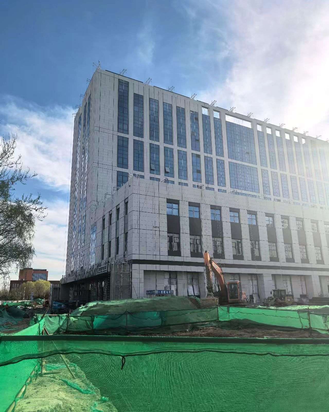 临沧 白麻花岗岩石材外墙干挂