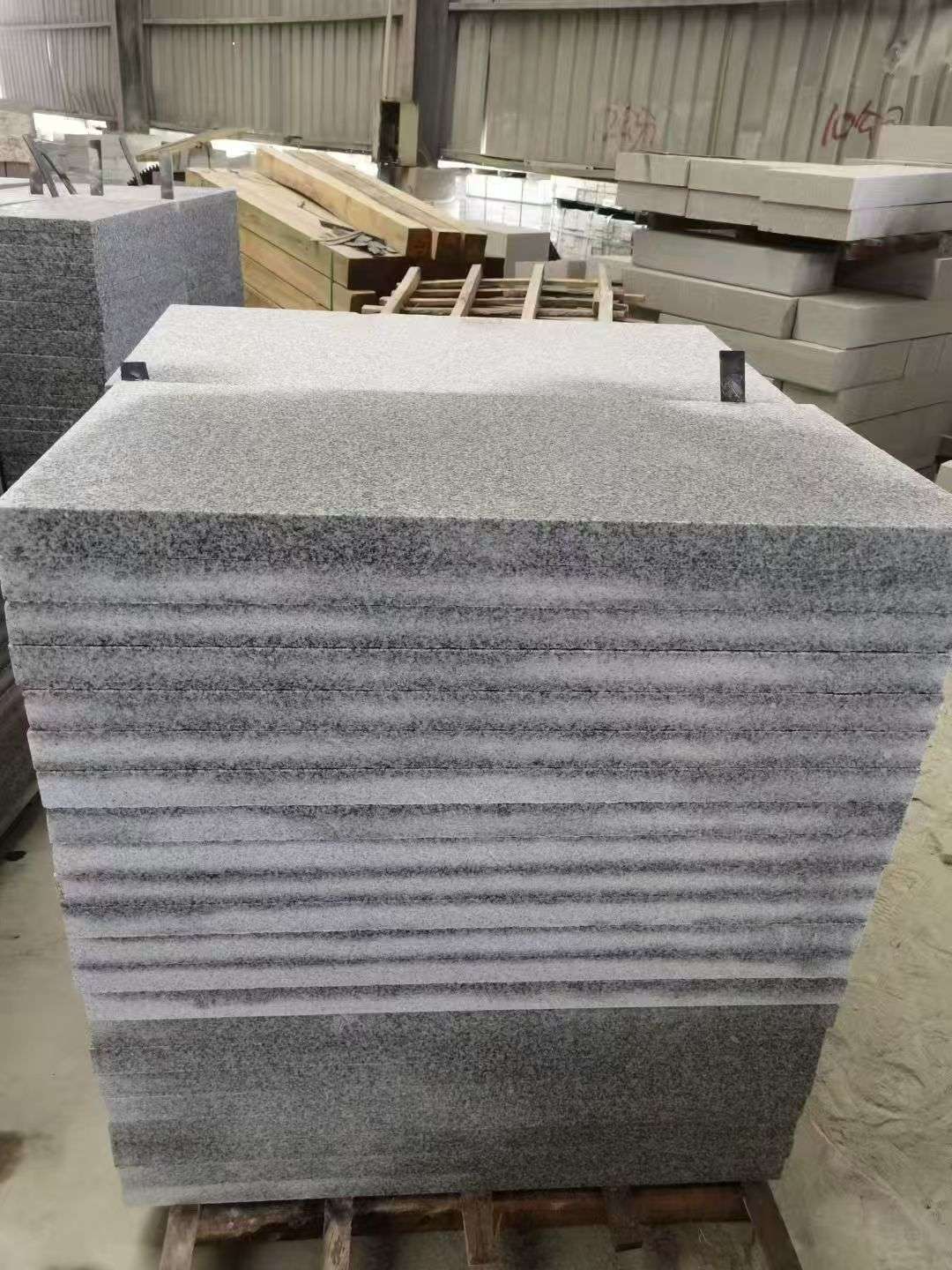 临沧 芝麻白5公分火烧地铺成品，900*400，规格可定制