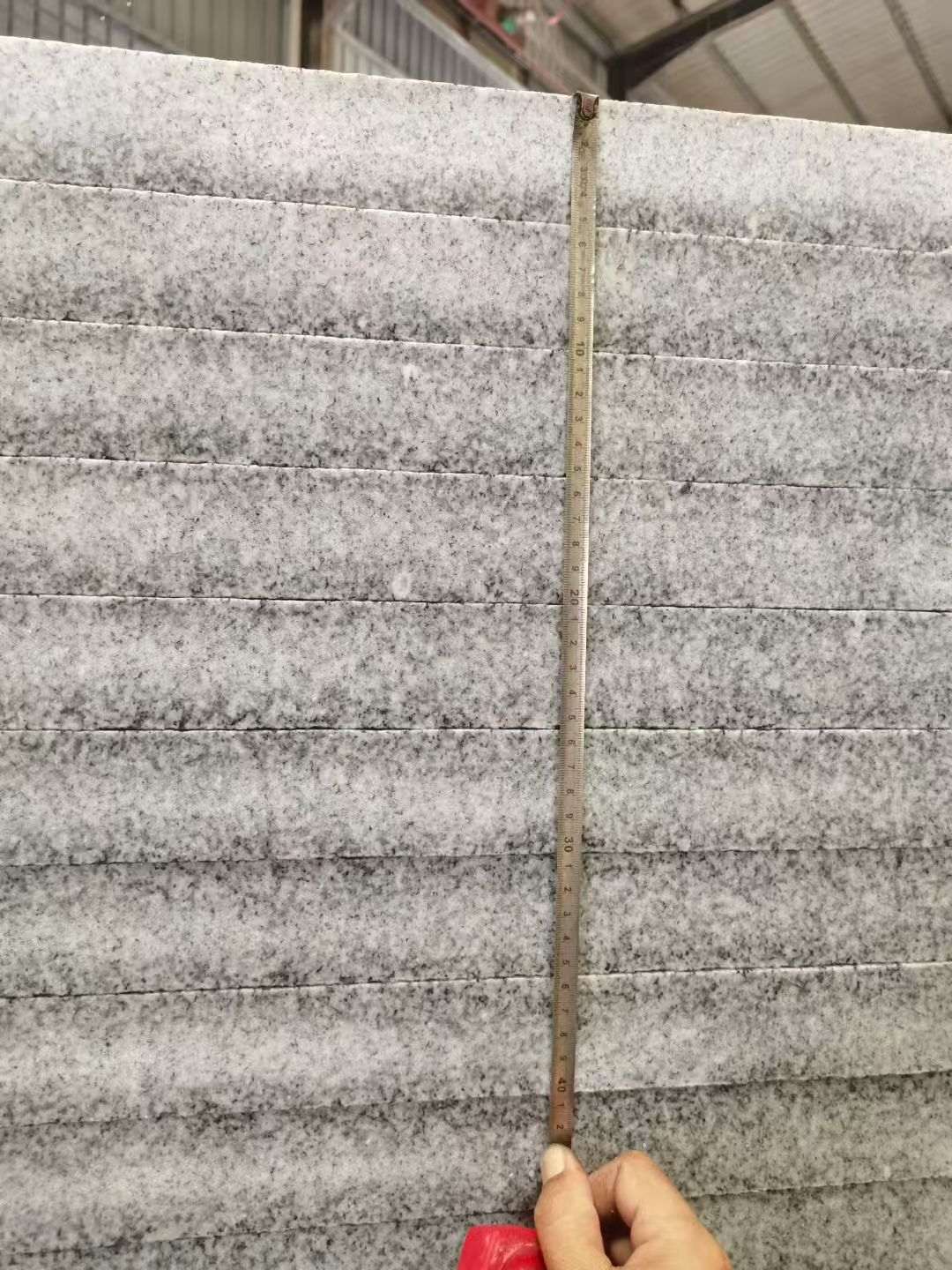 临沧 芝麻白火烧成品厚薄均匀，B料价格接近A料质量