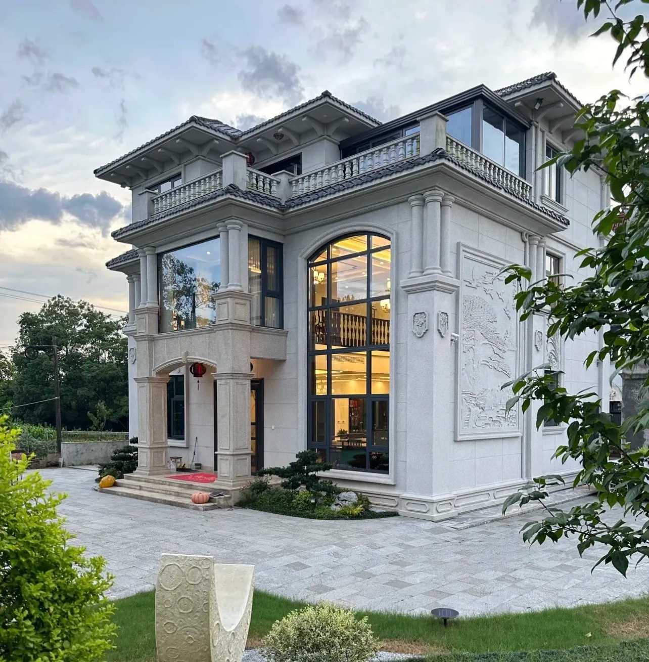 临沧 白麻花岗岩私人别墅干挂石材豪华定制