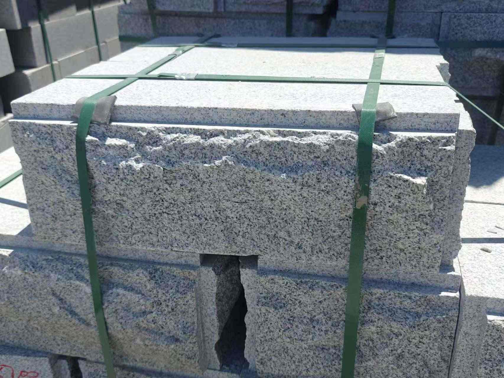 临沧 芝麻白花岗岩自然面成品