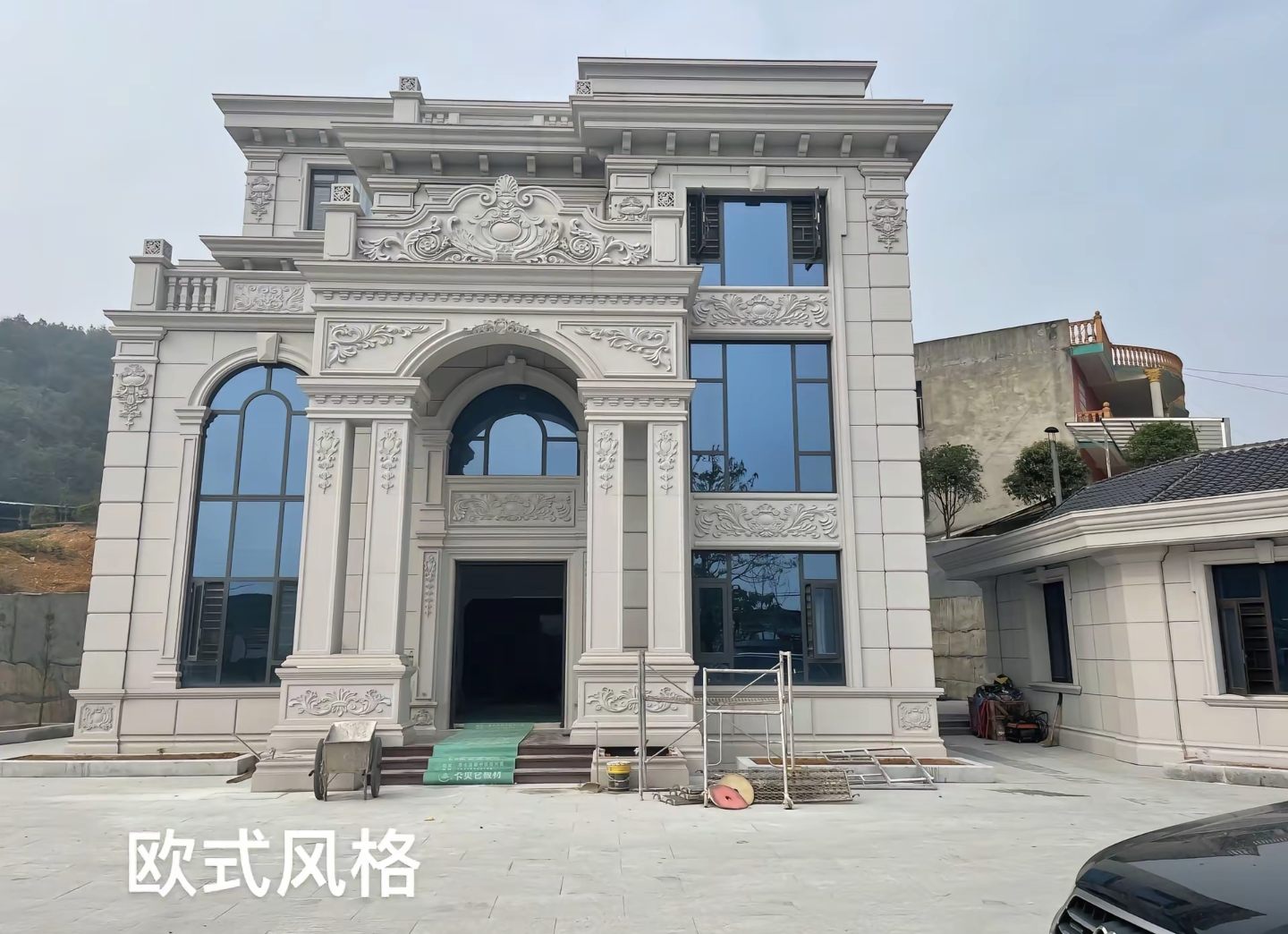 临沧 白麻花岗岩别墅外墙干挂