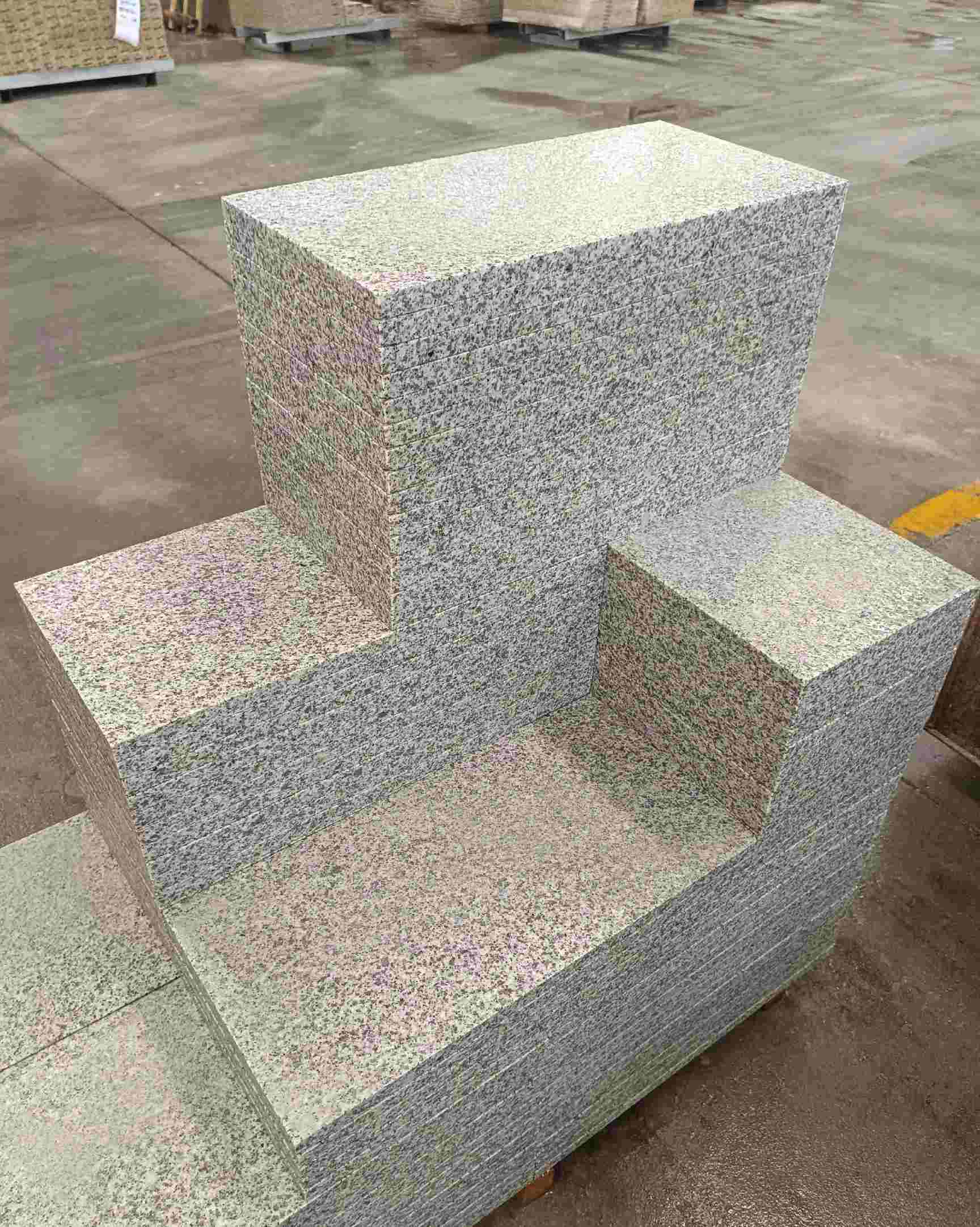 临沧 白麻花岗岩荔枝面地铺石