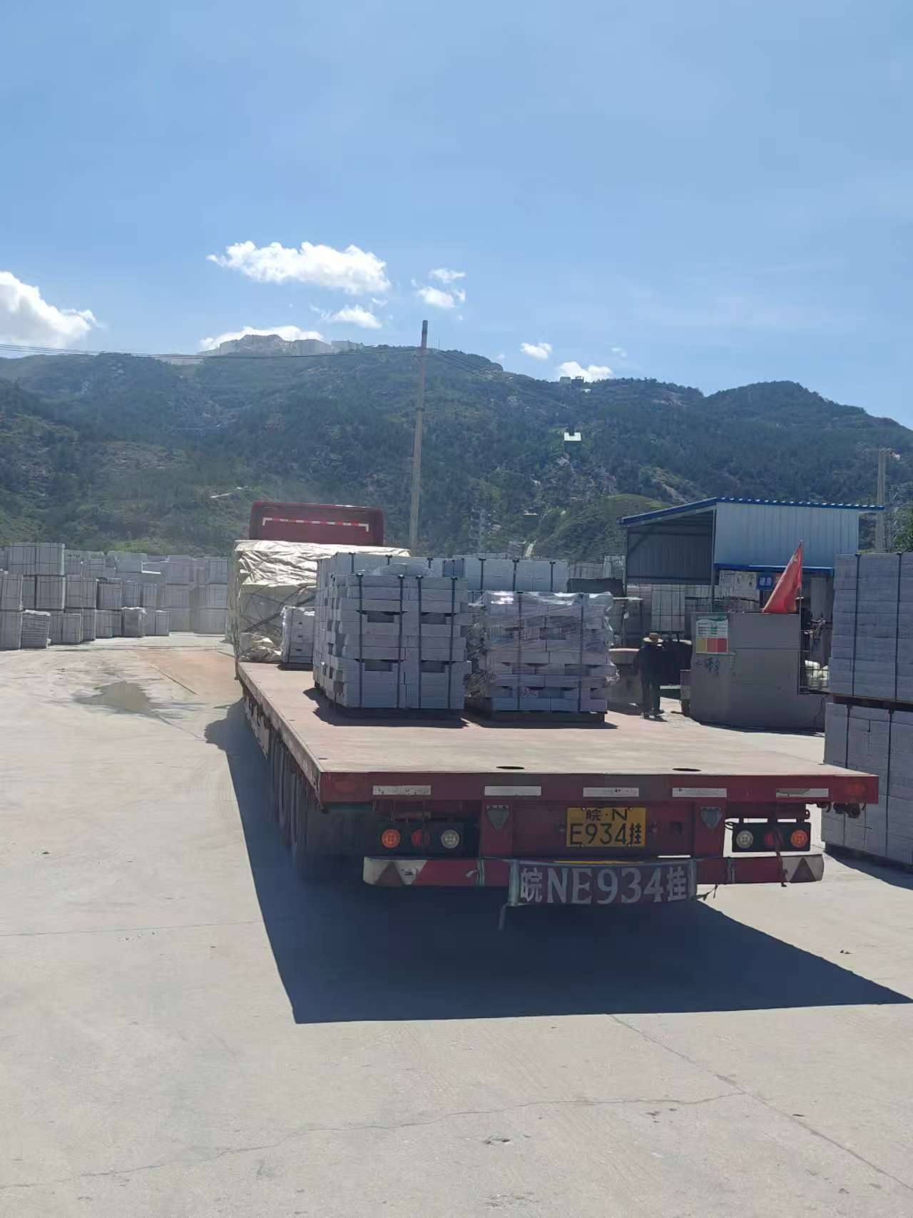 临沧 芝麻白仿形路沿石，直形路沿石